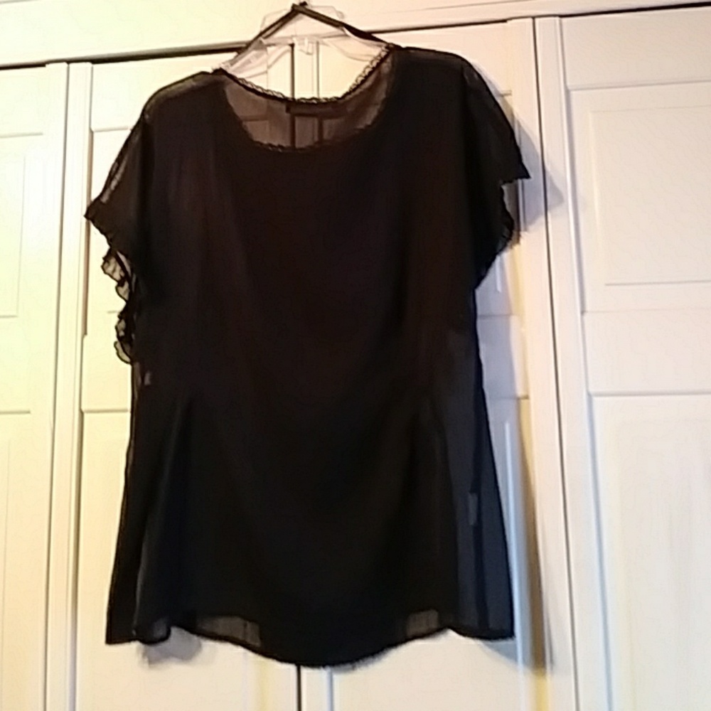 Top - Picture 2 of 3